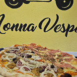 Nonna Vespa Logo