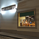 Funky Donkey Pizza Extérieur