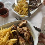 Cais Da Foz Comida