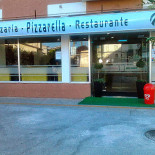 Pizzaria Pizzarella Exterior