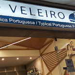 Veleiro Restaurante,O Extérieur