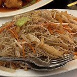 Zu Yi Comida