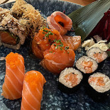 Yasu Sushi Lounge Comida