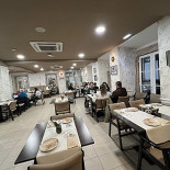 Sabores Ao Rubro À l'intérieur