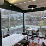 Zé da Calçada À l'intérieur