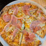 Bellissima Pizza-caffe Nourriture
