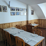 Os Arcos Dentro