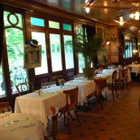 1o Janeiro À l'intérieur