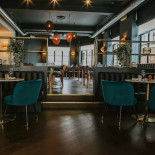 100 Abrigo Cafe Dentro