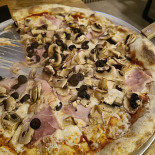 Capicua Pizza Simple Food Nourriture