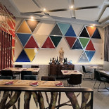 Acontece Restaurante Dentro