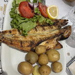 Ze Dos Cornos Comida