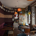 Aduela Taberna À l'intérieur