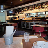 Taberna a Laranjinha À l'intérieur