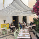 Chá Chá Chá Exterior