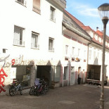Dona Unisco Exterior