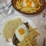 Courense Nourriture