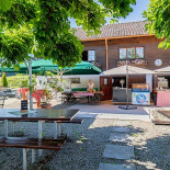 Capote Exterior