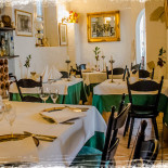 Cantinho À l'intérieur
