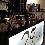 Simone Coffee Shop À l'intérieur