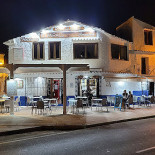 Manjerico Alegre Wine Shop Exterior
