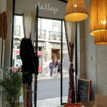 Yallah Exterior