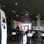 A Casa Cafetaria Innen