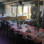 Pure Boutique Cafe À l'intérieur