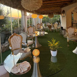 Taberna D'vila Outside