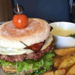 Extra Large Lounge Comida