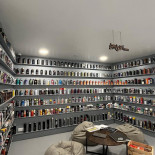 Dedicated Store Lisboa Innen