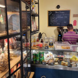 Laurel, Café Mercearia Dentro