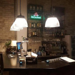 O'malta Bistrobar À l'intérieur