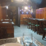Nui Sushi Thai Dentro