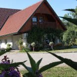 Dede's Extérieur