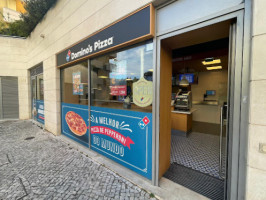 Domino's Pizza Av. Afonso Costa inside