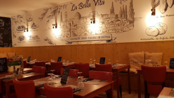 Pizzeria Restaurante La Bella Vita food