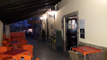 O Recanto Restaurante Bar inside