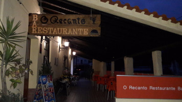 O Recanto Restaurante Bar outside