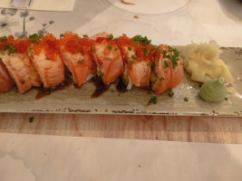 Uemai Sushi Box food