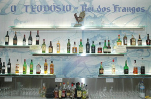 Restaurante O Teodósio inside