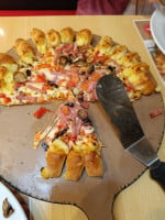 Pizza Hut Aqua Portimao food