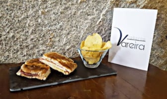 Taberna A Vareira food