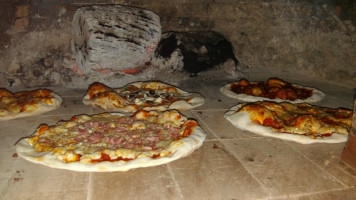 Casa Pizza Pizzaria inside