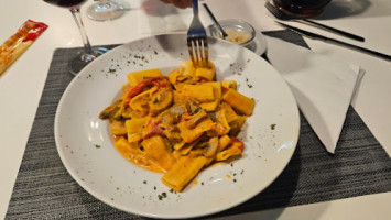 La Piazzeta food