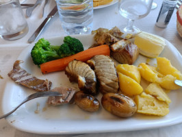 Quinta Do Marco food