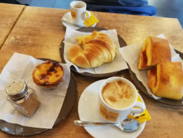 Cafetaria 87 food