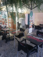 Cafe Portas Do Sol inside