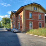 Amos Exterior