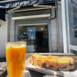Cantinho 75 À l'intérieur
